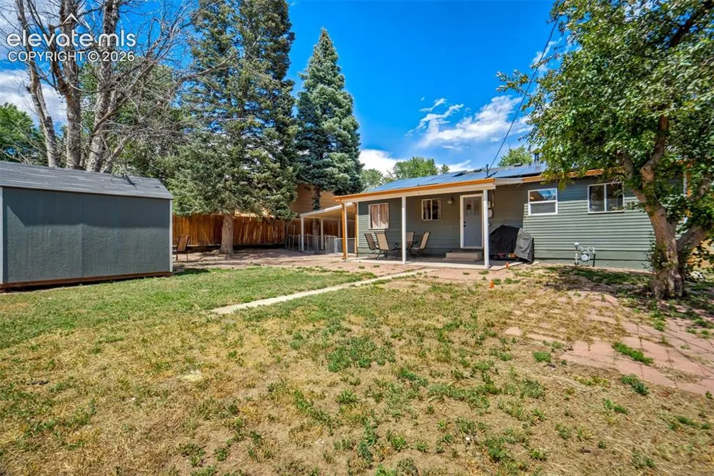 112 Roosevelt Street Colorado Springs, CO 80909