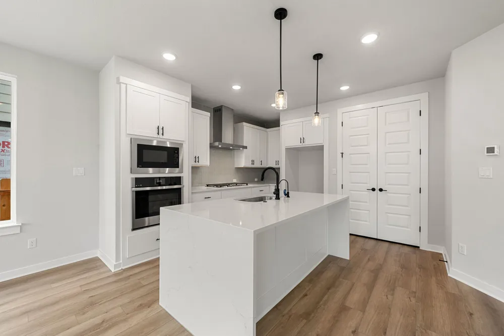 218 Grayson Elm Pass Dripping Springs, TX 78620