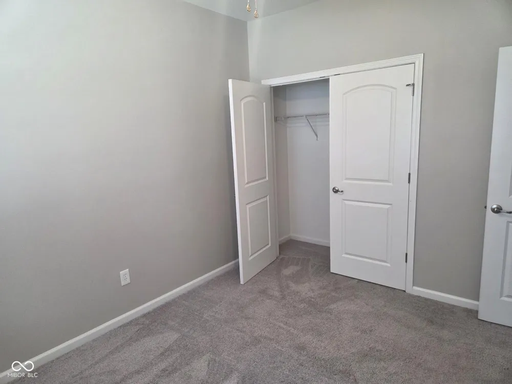 1623 Capra Court Beech Grove, IN 46107