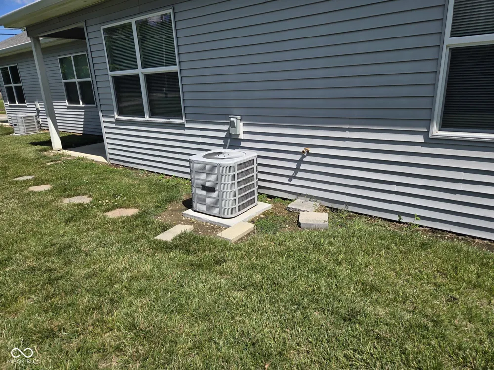 1623 Capra Court Beech Grove, IN 46107