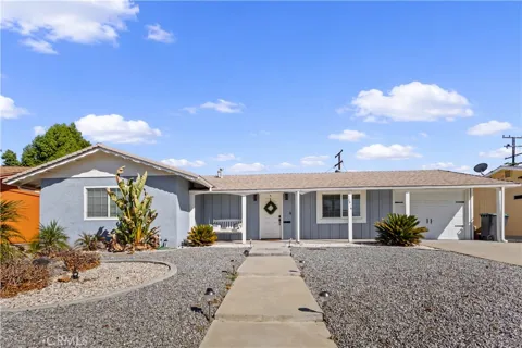 28916 Glen Oaks