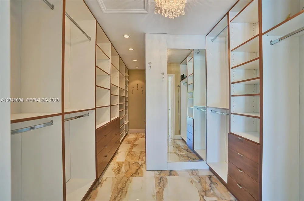 2255 NE 120th St North Miami, FL 33181