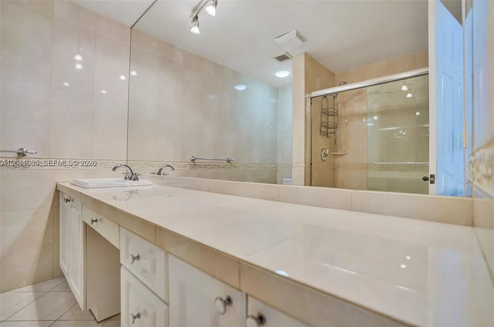 2255 NE 120th St North Miami, FL 33181