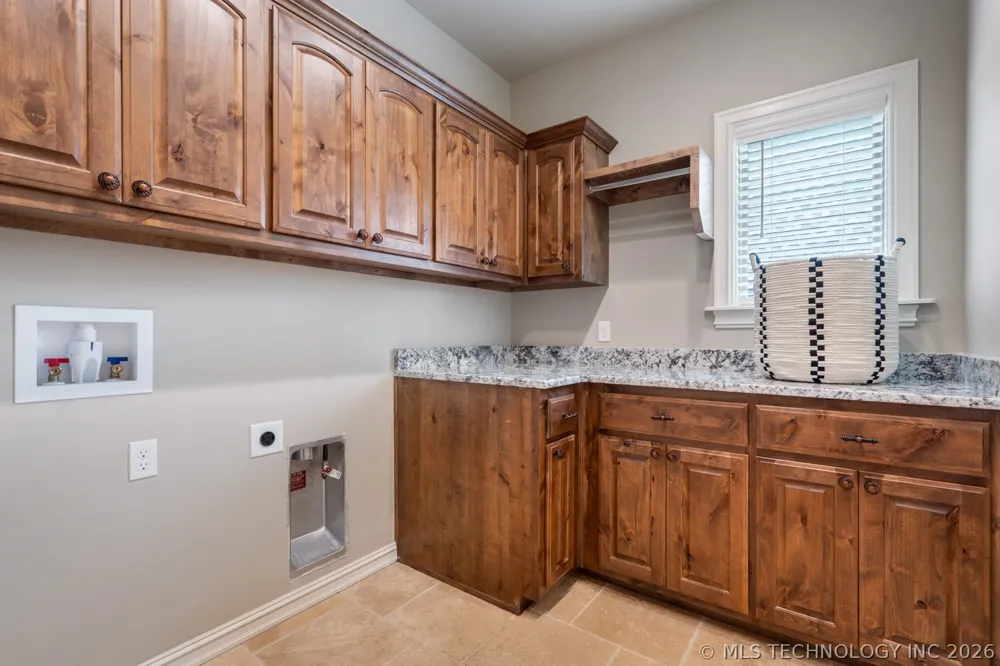 849 E 148th Place S Glenpool, OK 74033