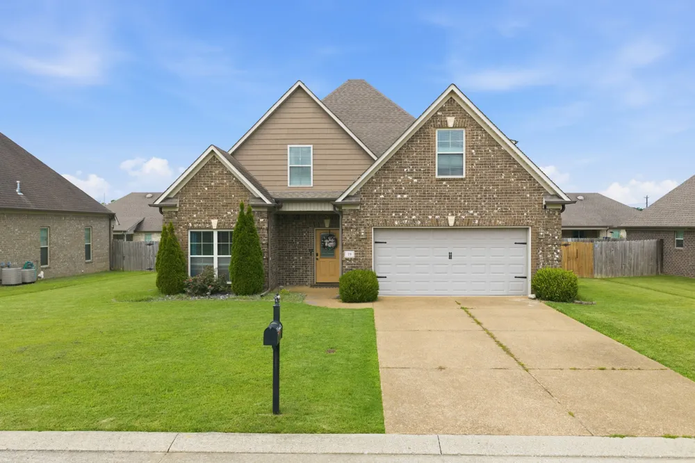 19 Ezekial Dr Jackson, TN 38305