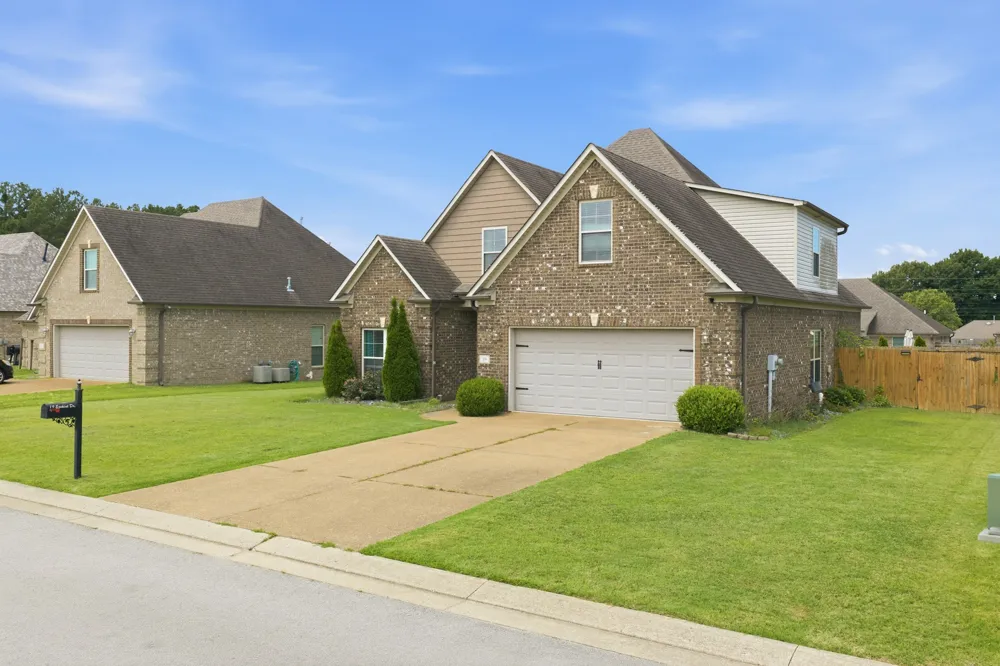 19 Ezekial Dr Jackson, TN 38305