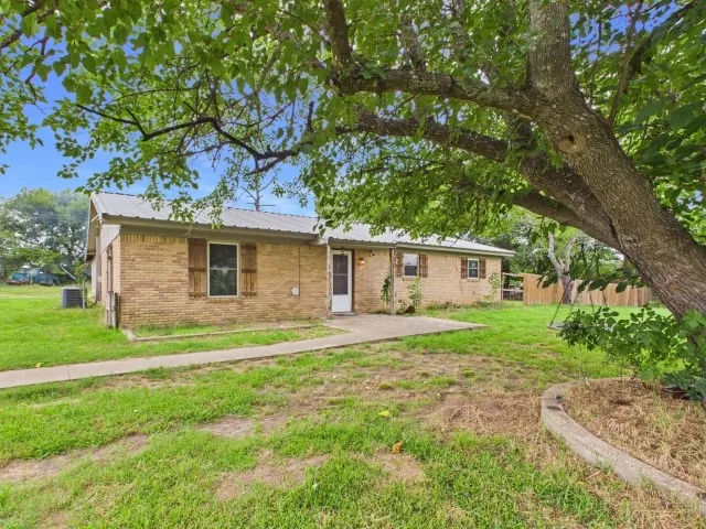 29118 State Highway 19 Athens, TX 75752