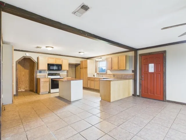 29118 State Highway 19 Athens, TX 75752