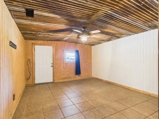 29118 State Highway 19 Athens, TX 75752
