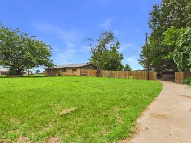 29118 State Highway 19 Athens, TX 75752
