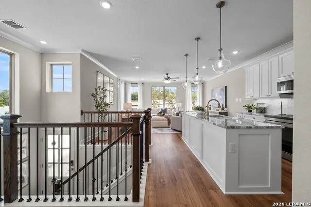7015 Friedrich Ridge San Antonio, TX 78256