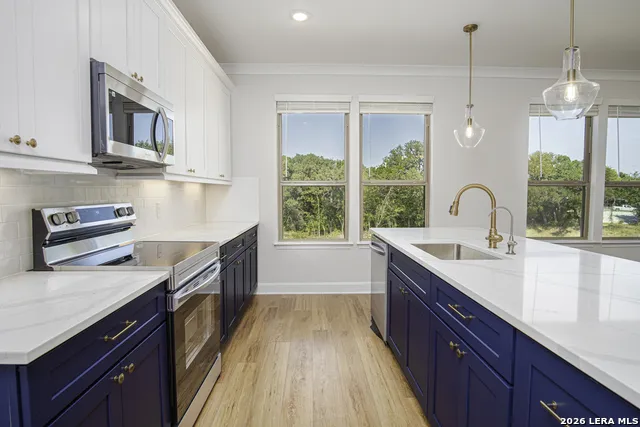 7011 Friedrich Ridge San Antonio, TX 78256