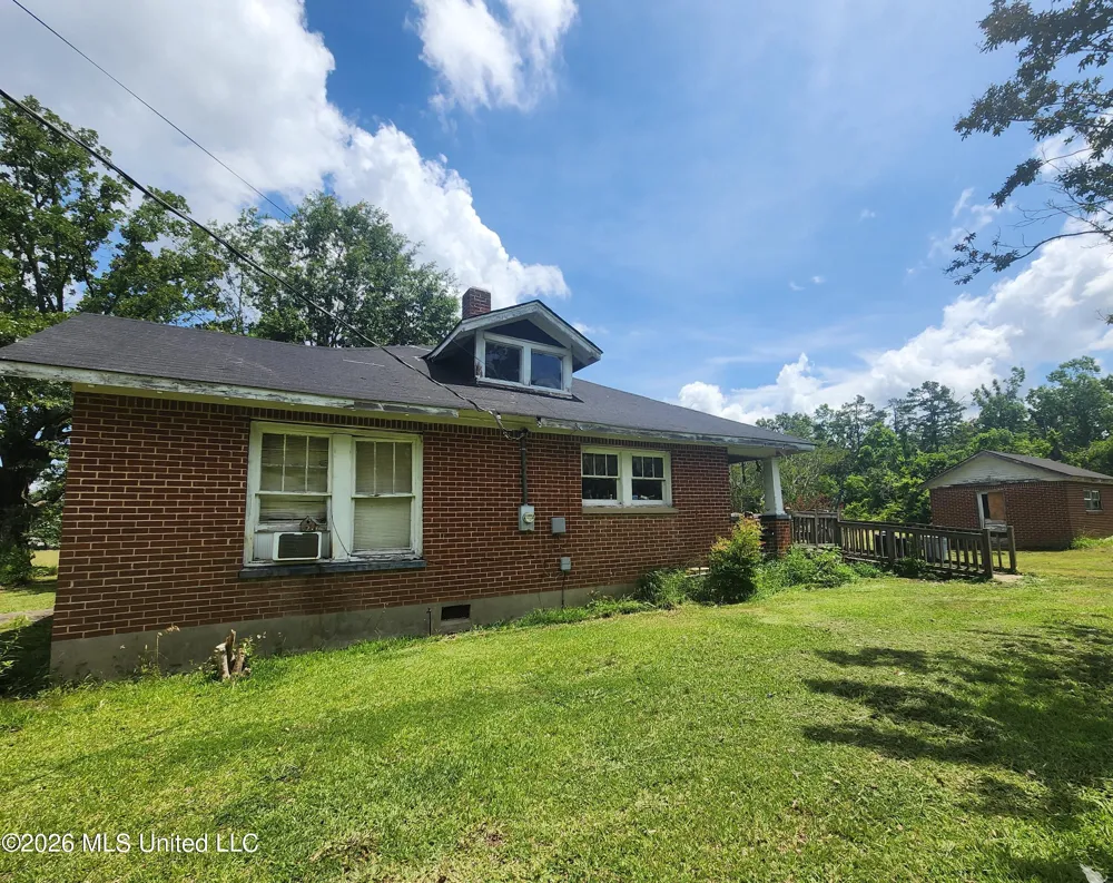 604 County Road 363 Iuka, MS 38852