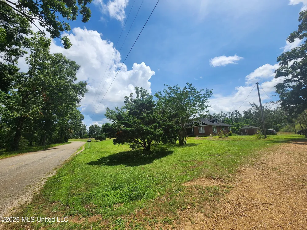 604 County Road 363 Iuka, MS 38852