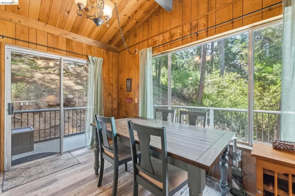 24223 Kalanu Pl Mi Wuk Village, CA 95346