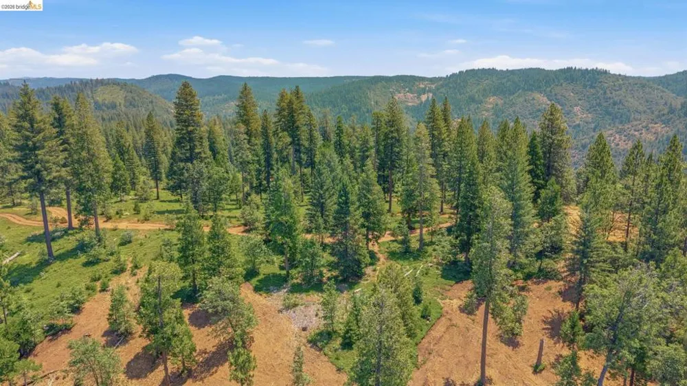 24223 Kalanu Pl Mi Wuk Village, CA 95346