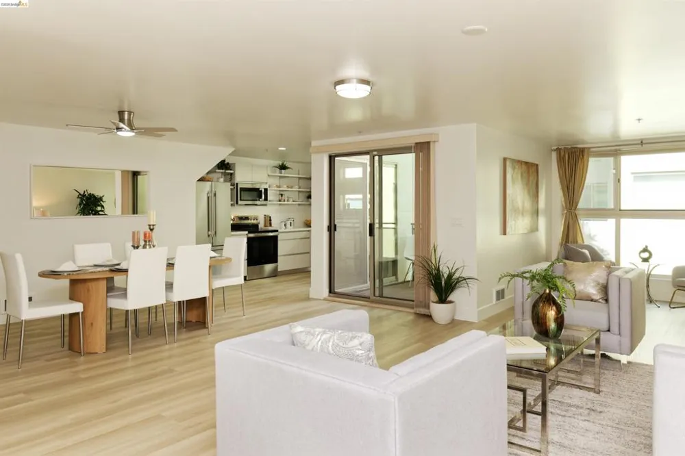 1201 Pine St #315 Oakland, CA 94607