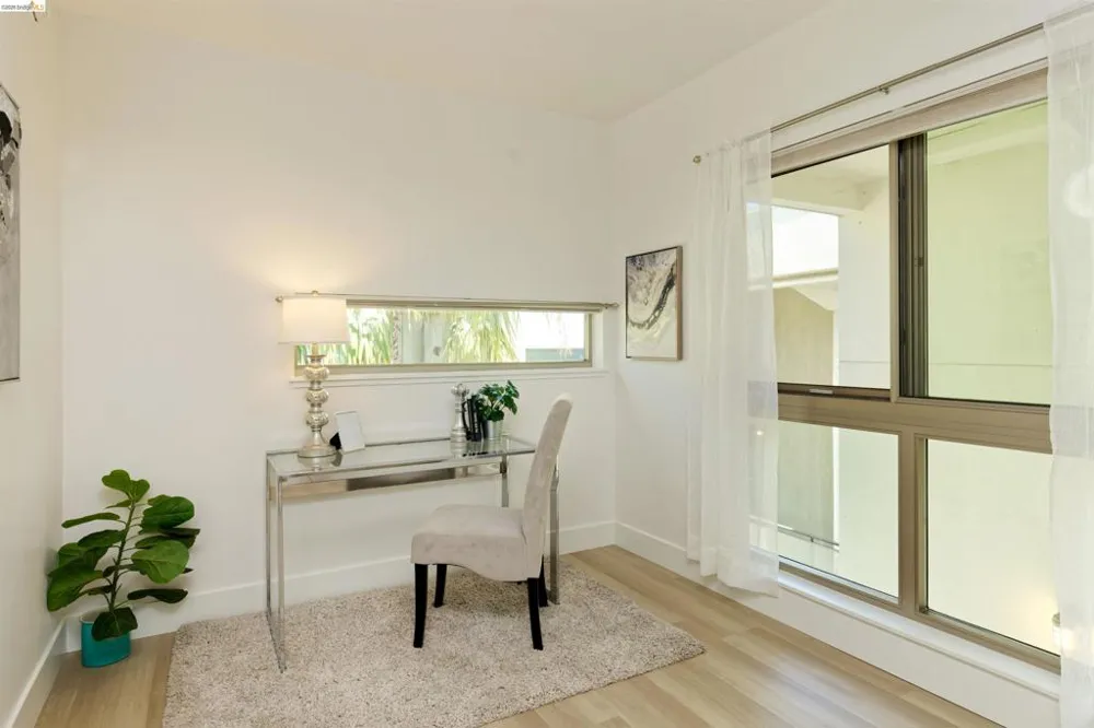 1201 Pine St #315 Oakland, CA 94607
