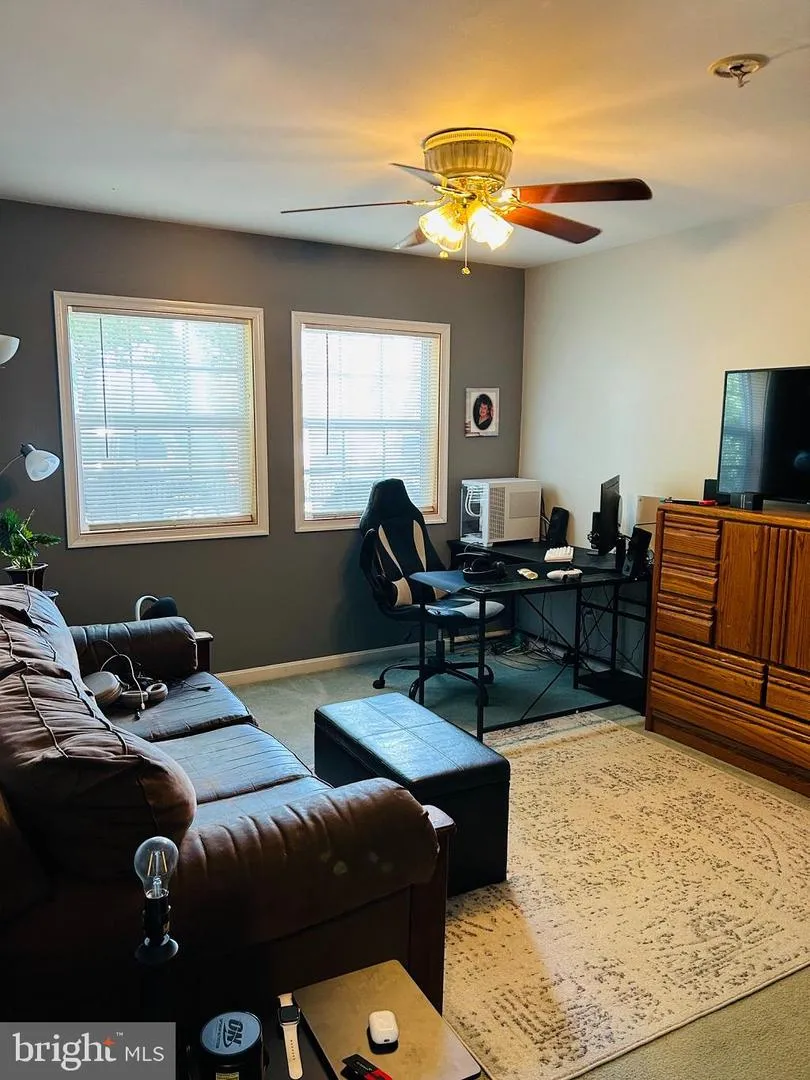 571 HOOKER DRIVE Gettysburg, PA 17325