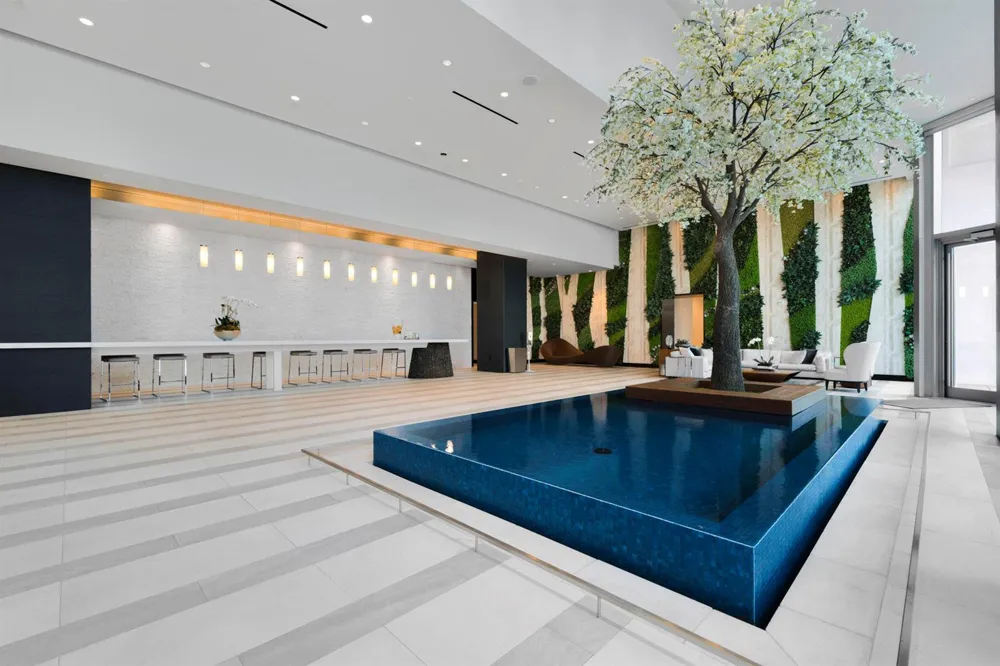 851 NE 1st Avenue #2410 Miami, FL 33132