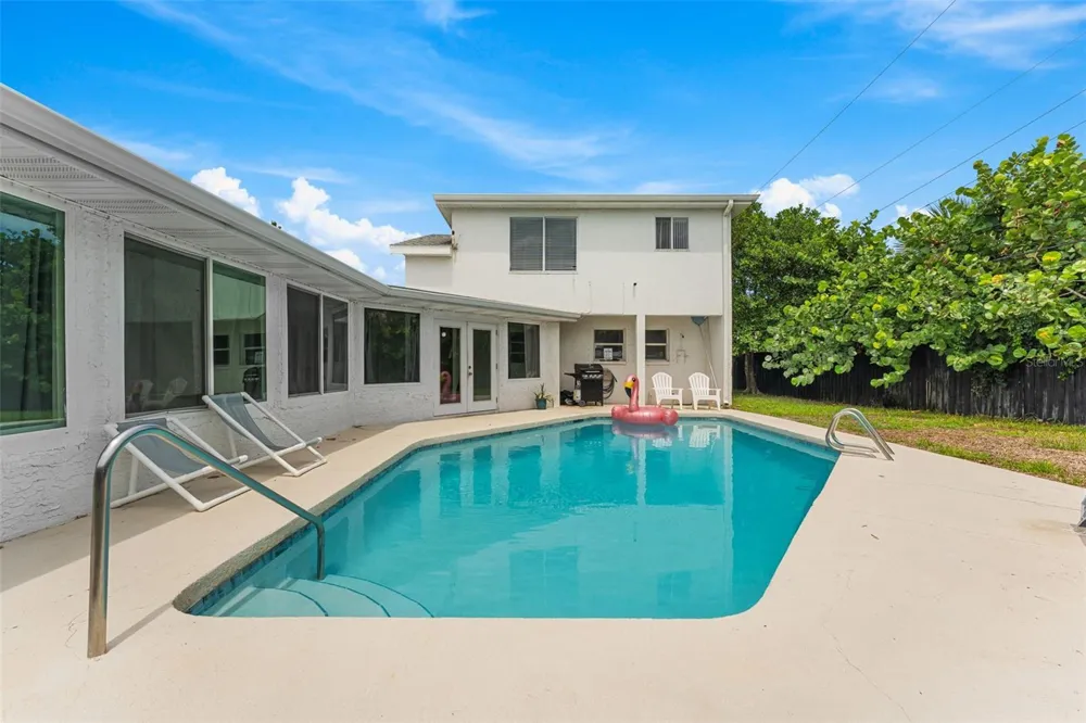 921 S ORLANDO AVENUE Cocoa Beach, FL 32931