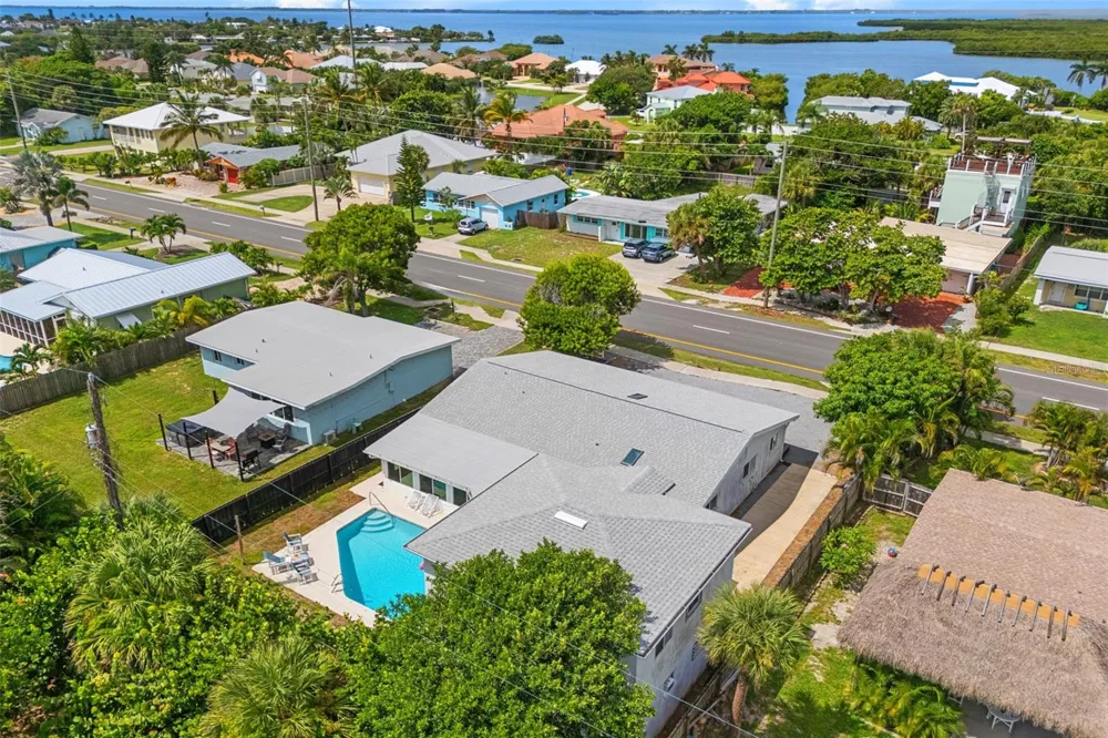 921 S ORLANDO AVENUE Cocoa Beach, FL 32931