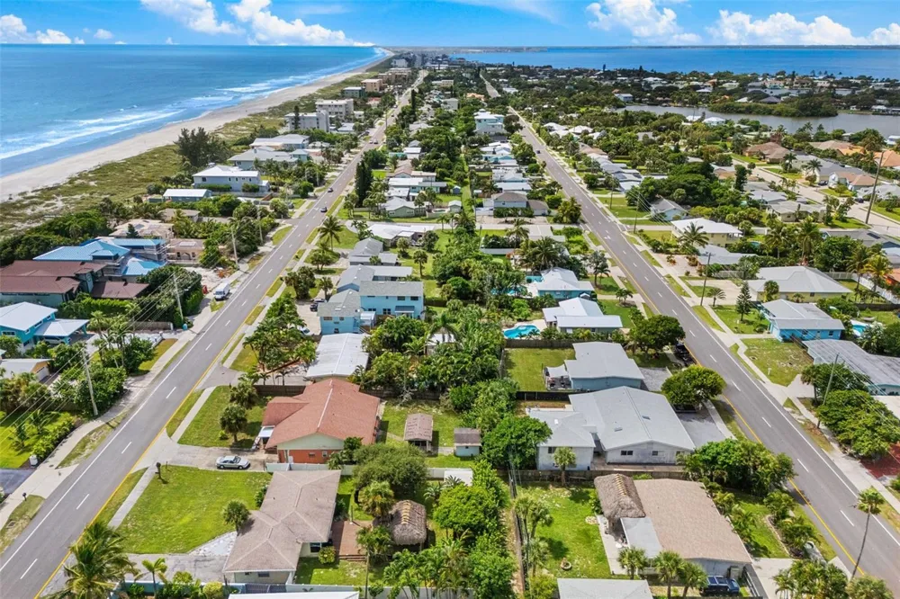 921 S ORLANDO AVENUE Cocoa Beach, FL 32931