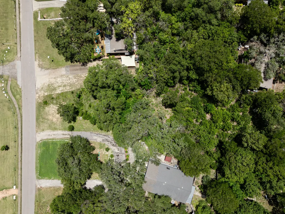 10506 Lakeside Drive Jonestown, TX 78645
