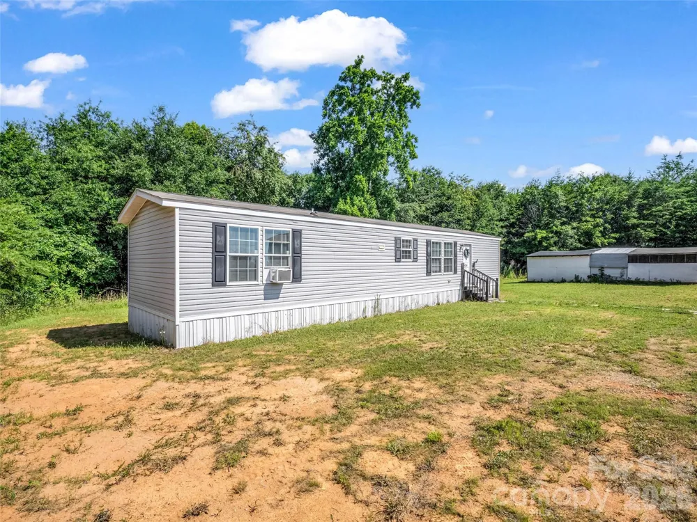 4252 Big Island Road Rutherfordton, NC 28139