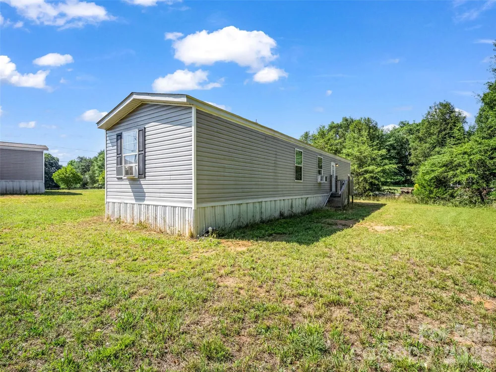 4252 Big Island Road Rutherfordton, NC 28139