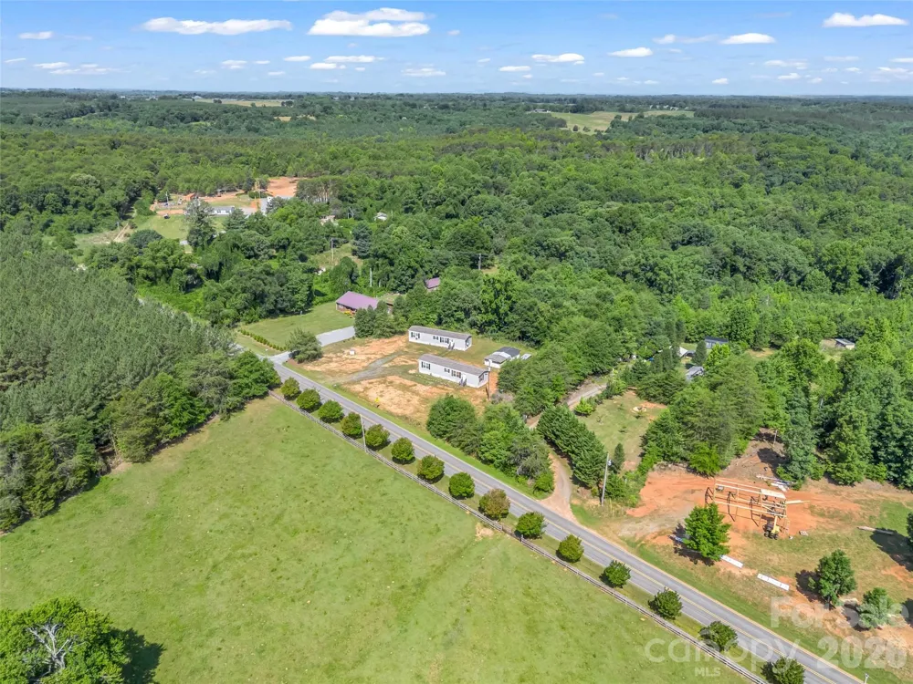 4252 Big Island Road Rutherfordton, NC 28139