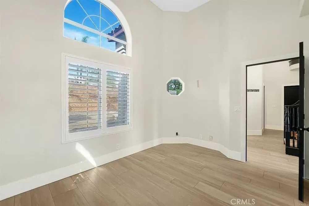 2560 Avenida Ocotillo Alpine, CA 91901