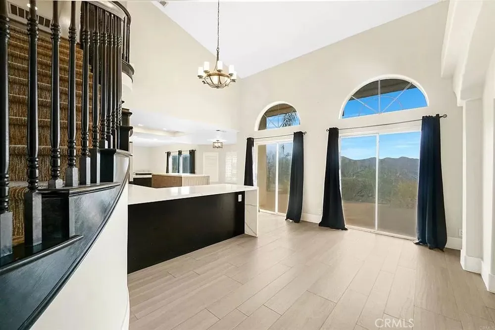 2560 Avenida Ocotillo Alpine, CA 91901