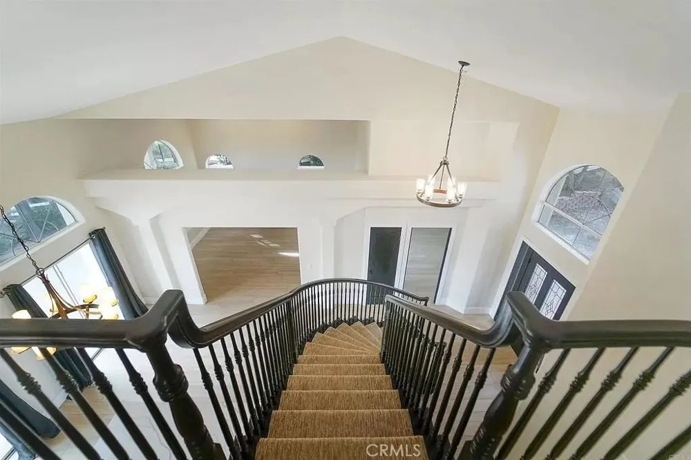 2560 Avenida Ocotillo Alpine, CA 91901