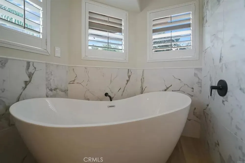 2560 Avenida Ocotillo Alpine, CA 91901