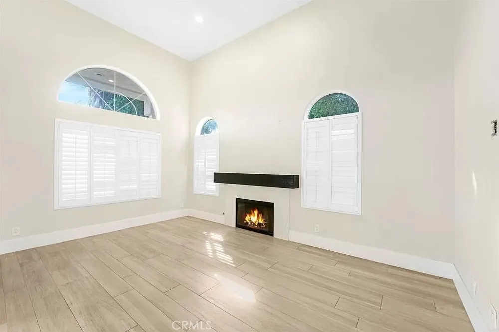 2560 Avenida Ocotillo Alpine, CA 91901