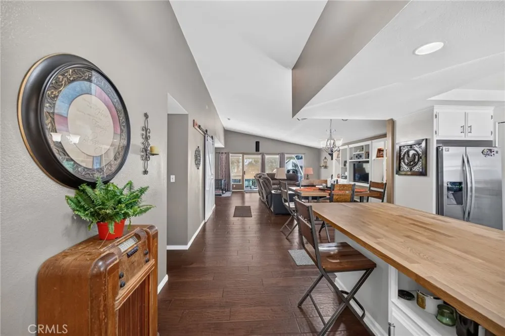 31351 Firwood Drive Running Springs, CA 92382