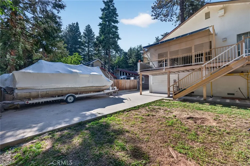 31351 Firwood Drive Running Springs, CA 92382