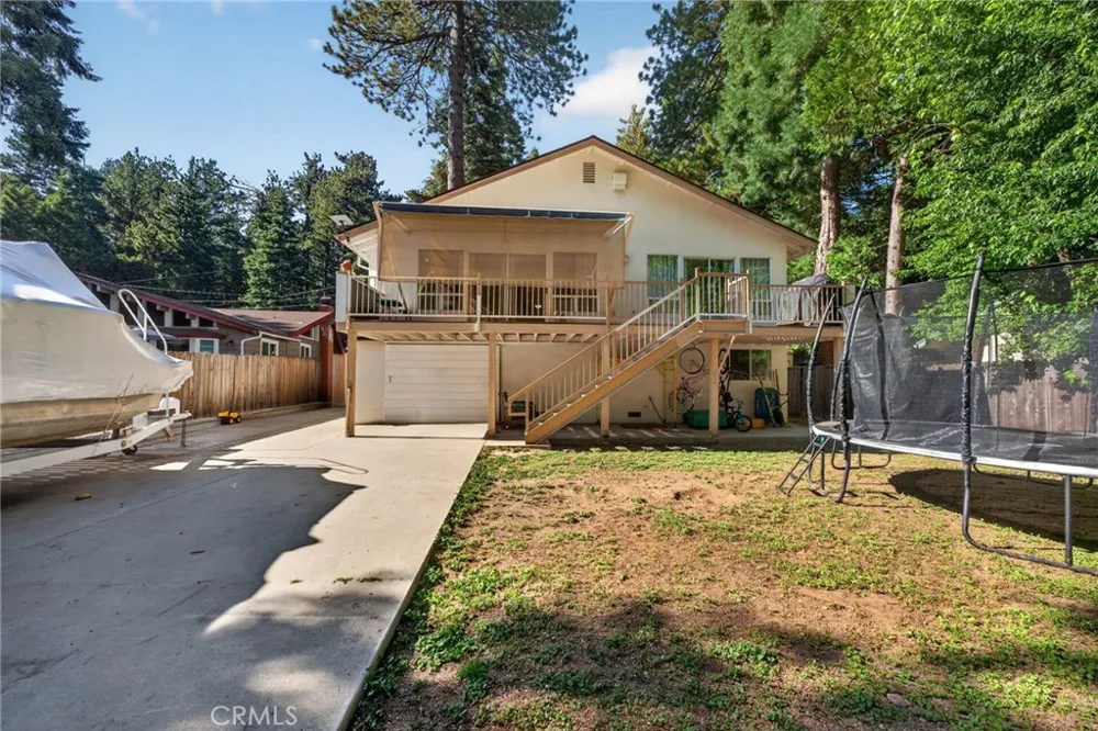 31351 Firwood Drive Running Springs, CA 92382