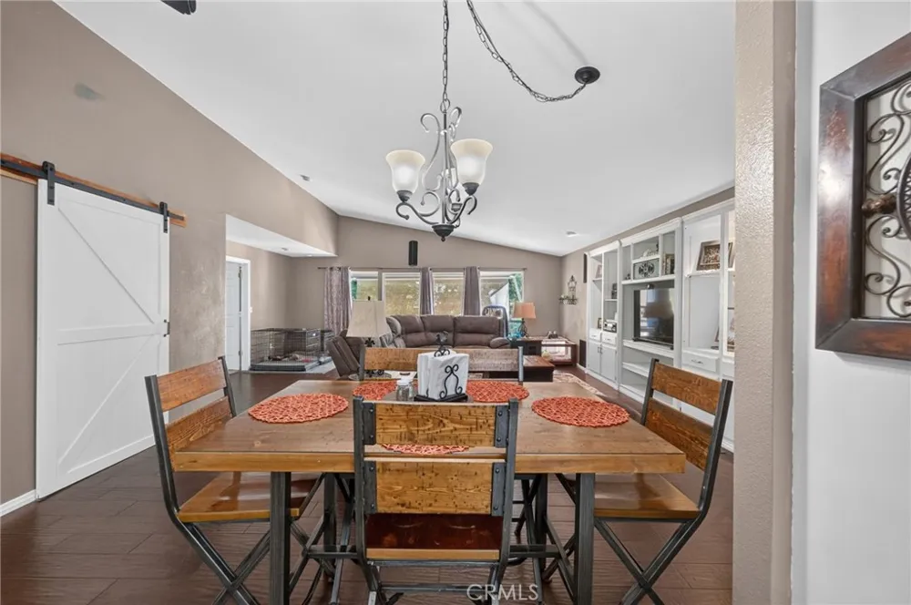 31351 Firwood Drive Running Springs, CA 92382