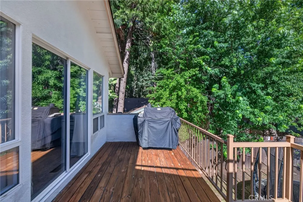 31351 Firwood Drive Running Springs, CA 92382