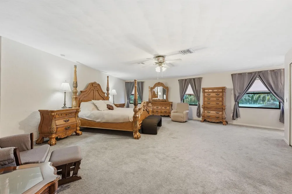 200 Windy Point Road Lake Placid, FL 33852