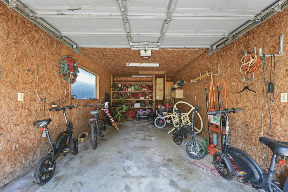200 Windy Point Road Lake Placid, FL 33852