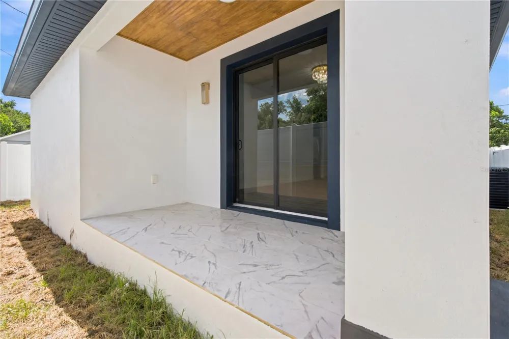 1121 ENGMAN STREET Clearwater, FL 33755