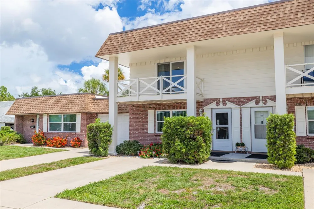 802 MINDY COURT #802 Largo, FL 33771