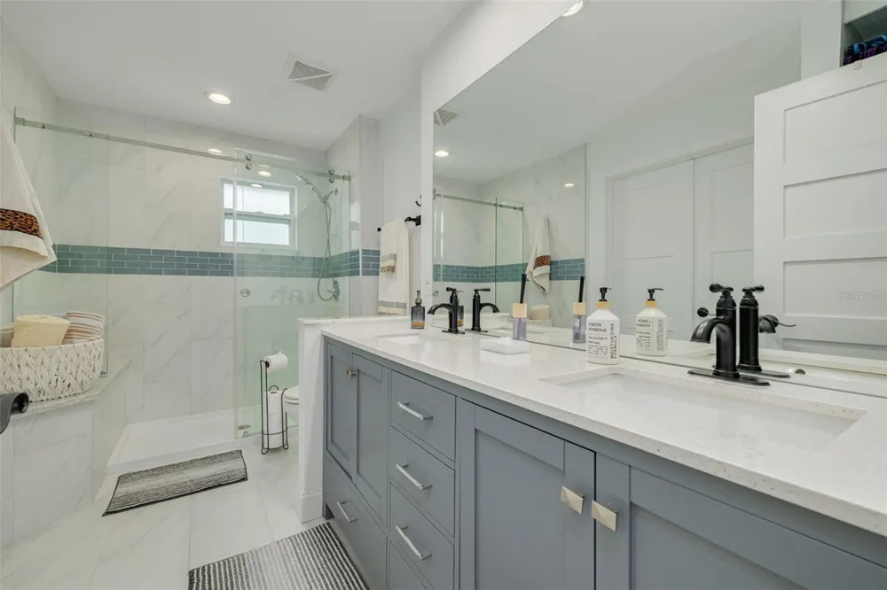 802 MINDY COURT #802 Largo, FL 33771