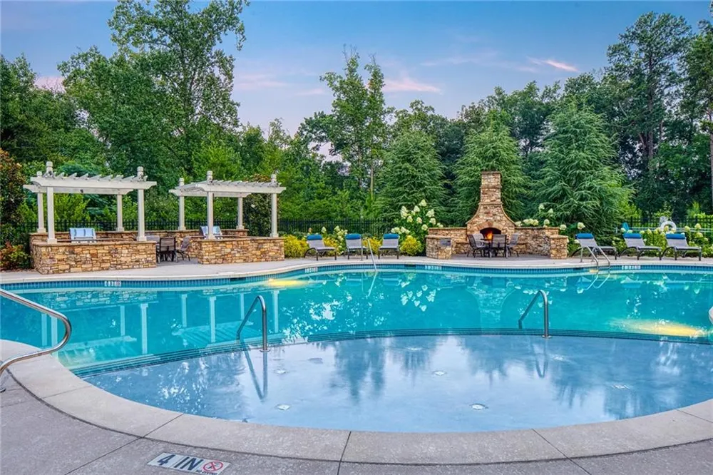 11000 Lakefield Place #07002 Johns Creek, GA 30097