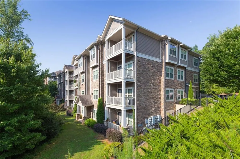 11000 Lakefield Place #07002 Johns Creek, GA 30097