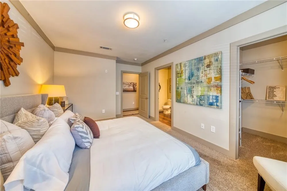 11000 Lakefield Place #07002 Johns Creek, GA 30097