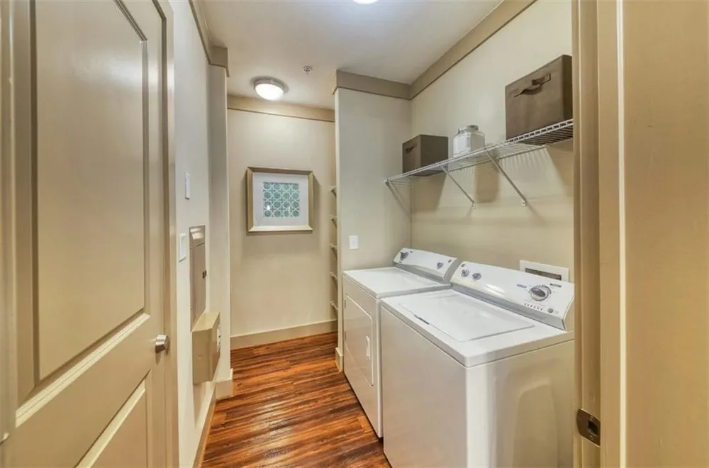 11000 Lakefield Place #07002 Johns Creek, GA 30097